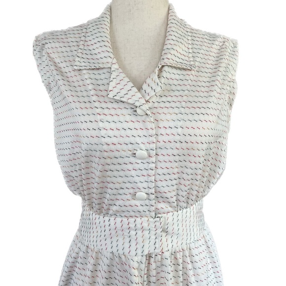 VINTAGE 1970s Cream & Rainbow Striped Sleeveless Day Dress with Pockets Small - Picture 2 of 12